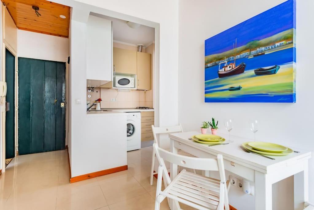 1Br @ Downtown Lisbon Chiado Leilighet Eksteriør bilde